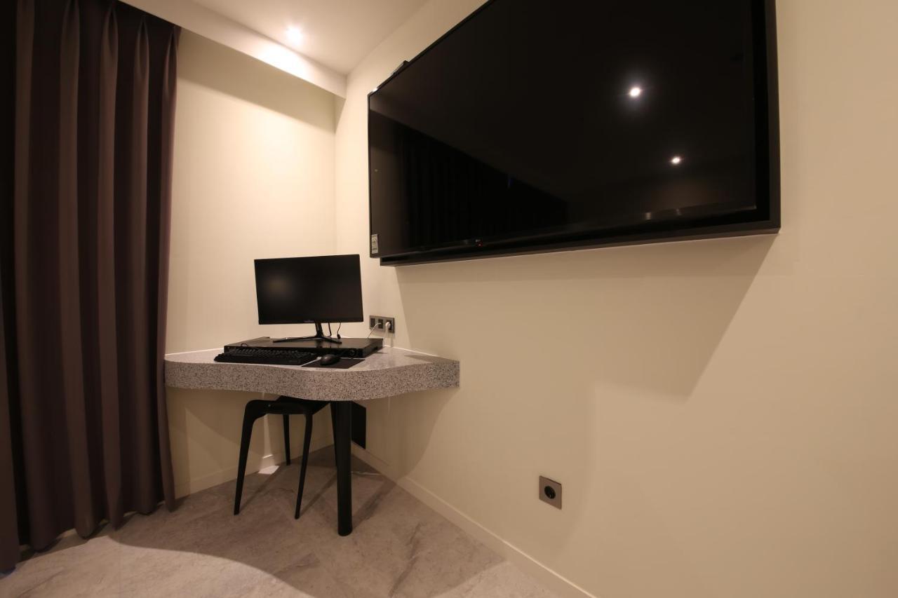 Zam101 Hotel Gimhae Экстерьер фото