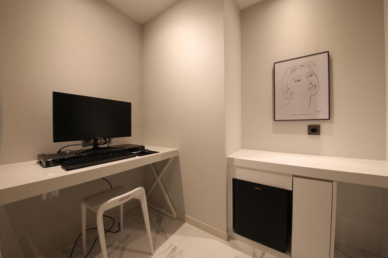 Zam101 Hotel Gimhae Экстерьер фото