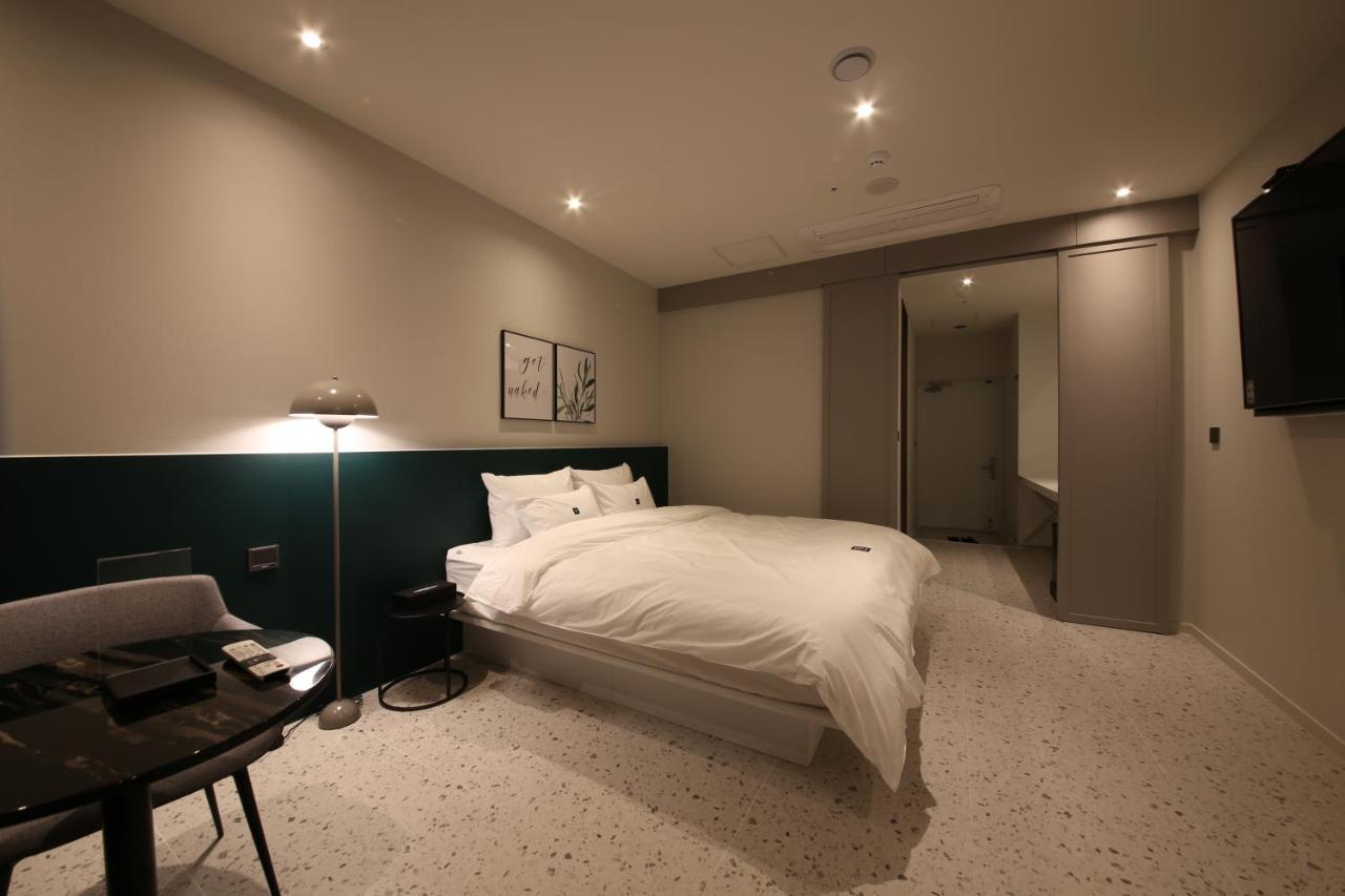 Zam101 Hotel Gimhae Экстерьер фото